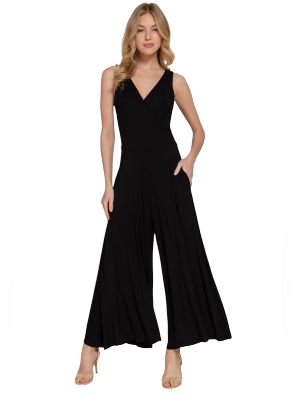 Sleeveless V-Neck Black Wide-Leg Jumpsuit